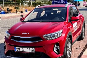 Kia Stonic (Otomatik Vites)
